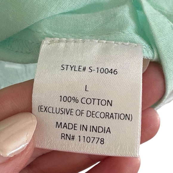 Spade & Heart Lindsie Embroidered Detail Yoke Tank Top Sleeveless Size Large - Picture 6 of 7